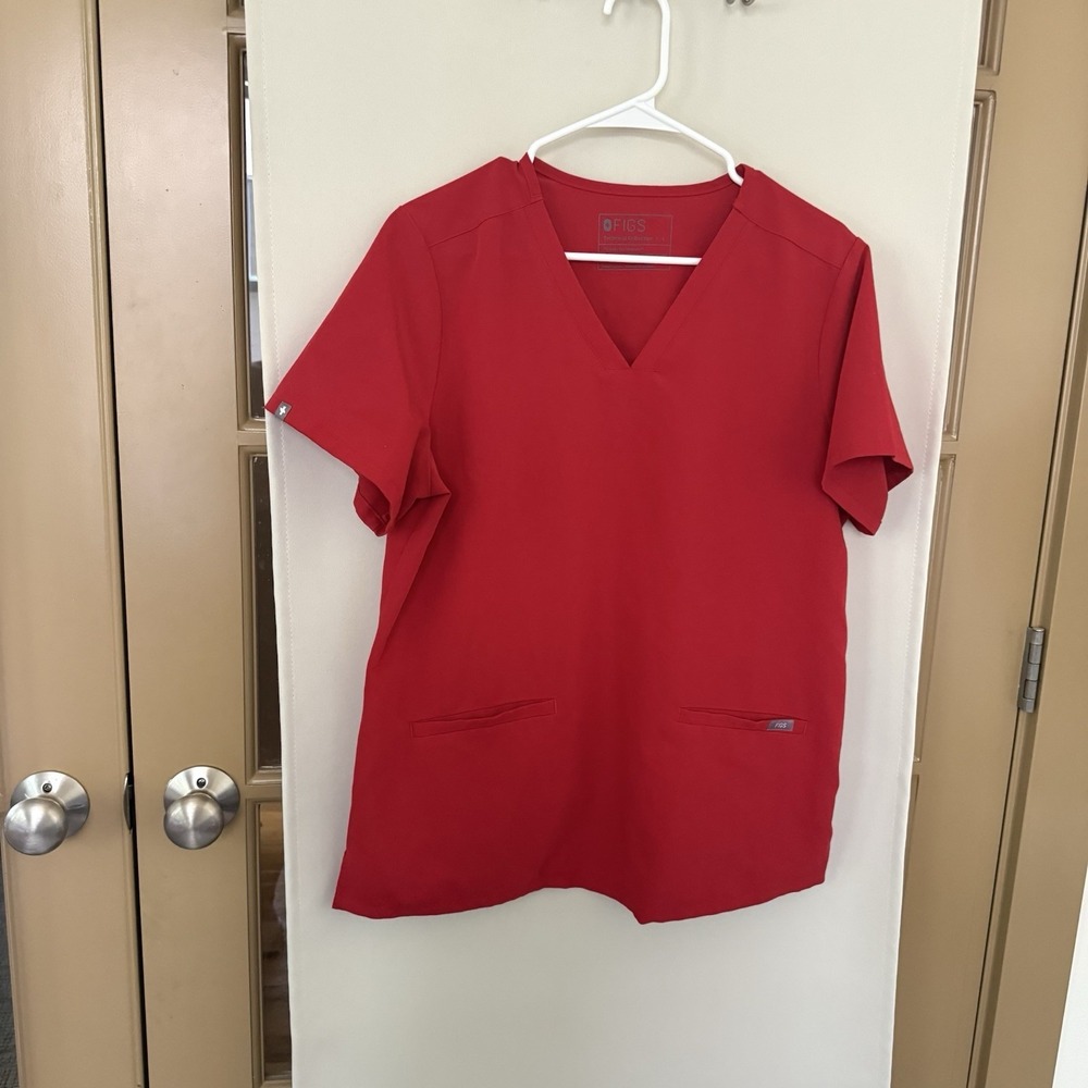 Figs Womens Large Red Technical Collection Short Sleeve Scrubs Shirt Medical